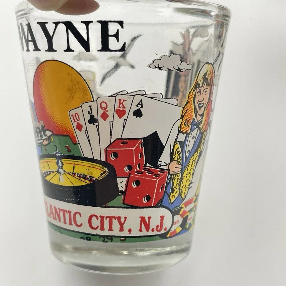 Vintage Wayne Souvenir‎ Shot Glasses Set of 4 Amish PA Atlantic City NJ Knoebels